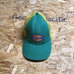 Dickies trucker hat